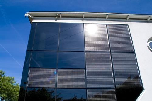 Polysilicon-is-an-important-component-in-photovoltaic-solar-panels-16001137-52335-0-14012463-500-5a4662d18f494